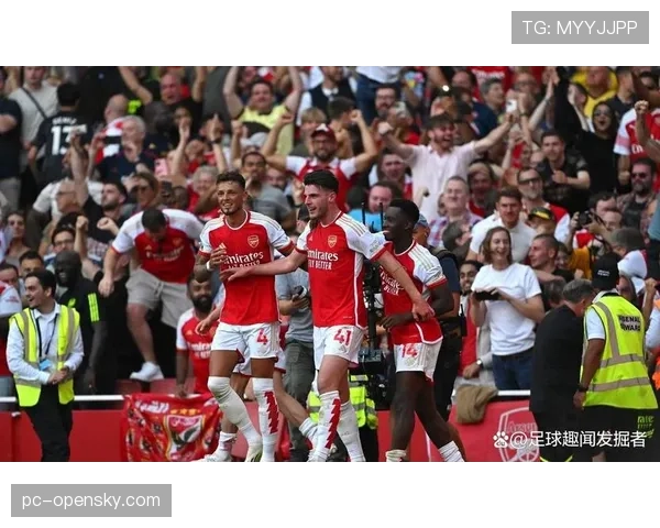 即时：萨卡因伤被换下，阿森纳边路遭遇打击。